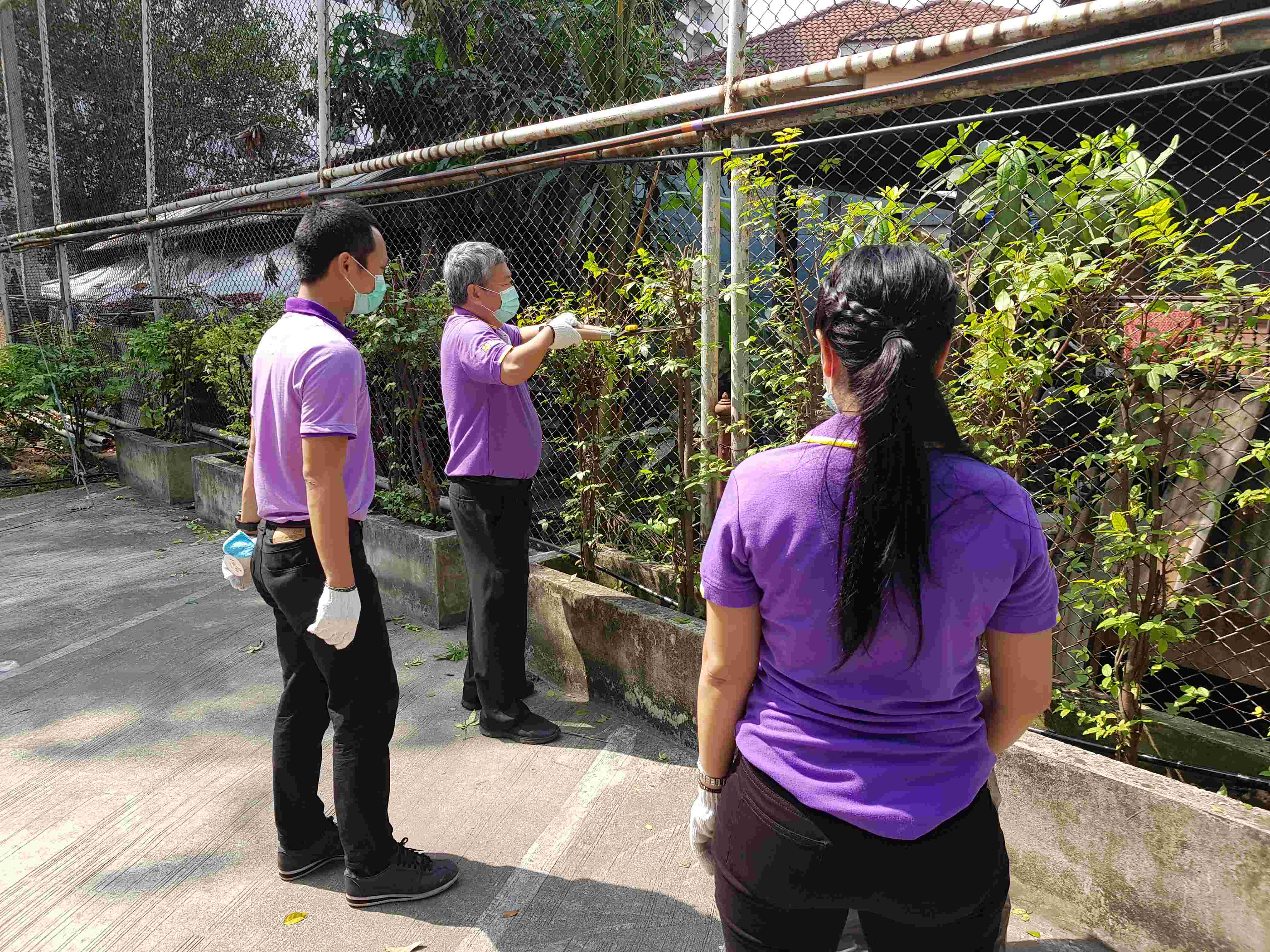 สำนักจัดกิจกรรม Big Cleaning Day and Green University