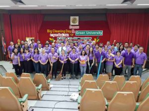 Read more about the article สำนักจัดกิจกรรม Big Cleaning Day and Green University