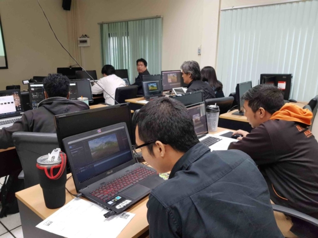การฝึกอบรมเชิงปฏิบัติการบุคลากรภายใน เรื่องการทำเทคนิคพิเศษสำหรับงานพัฒนาสื่อการเรียนการสอนโดยใช้โปรแกรม After Effec
