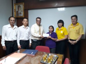 Read more about the article ITED มอบเงินช่วยเหลือบุคลากรที่ได้รับผลกระทบจากเหตุการณ์น้ำท่วม