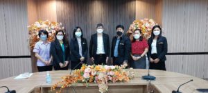 Read more about the article สำนักพัฒนาเทคนิคศึกษา นำโดย รศ.ดร.ฉัตรชาญ ทองจับ ผู้อำนวยการ พร้อมคณะผู้บริหาร และบุคลากร เข้าพบรองอธิการบดี มจพ. เนื่องในโอกาสขึ้นปีใหม่ 2566